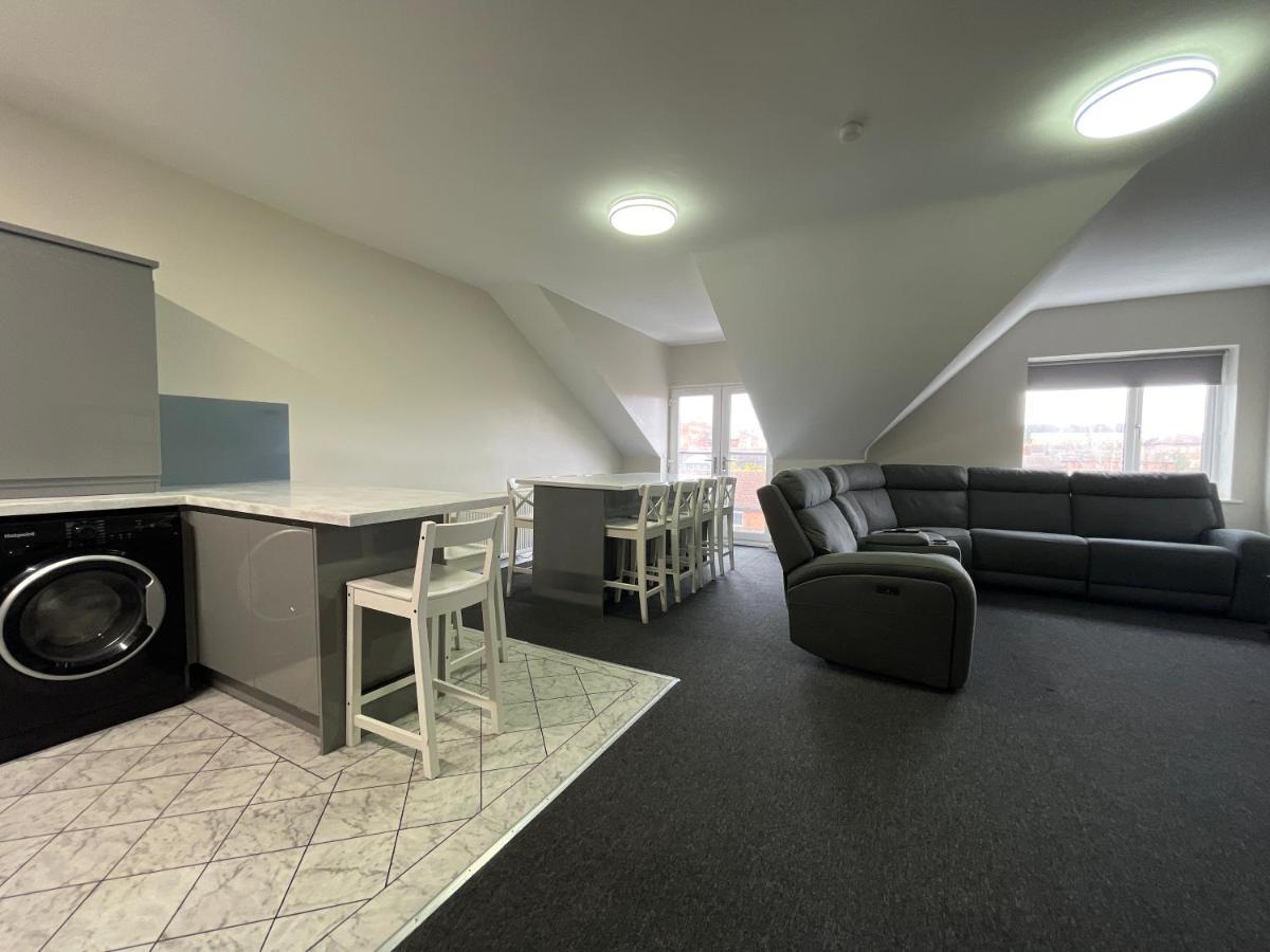 Mays Apartments - 102 Mill Street, Free Parking, 2 Minute Walk To Baltic Market And City Centre - Apartments Sleep 1-10 Guests Ліверпуль Екстер'єр фото