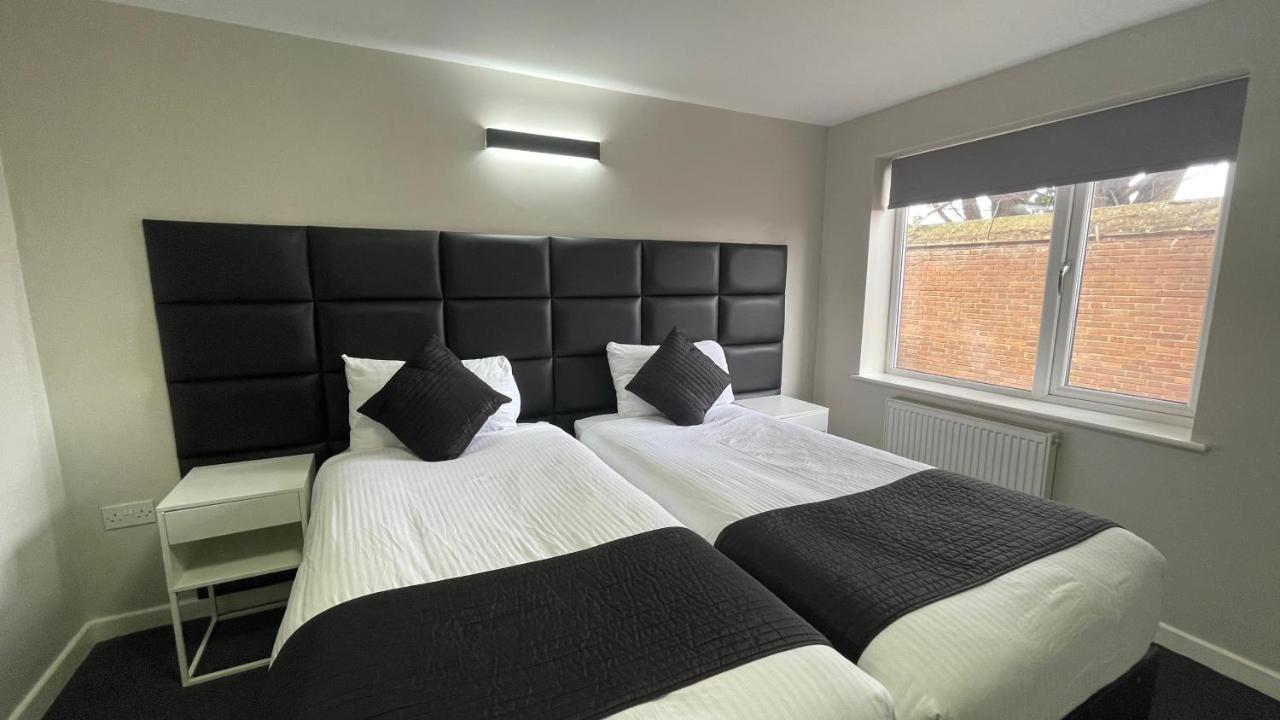 Mays Apartments - 102 Mill Street, Free Parking, 2 Minute Walk To Baltic Market And City Centre - Apartments Sleep 1-10 Guests Ліверпуль Екстер'єр фото
