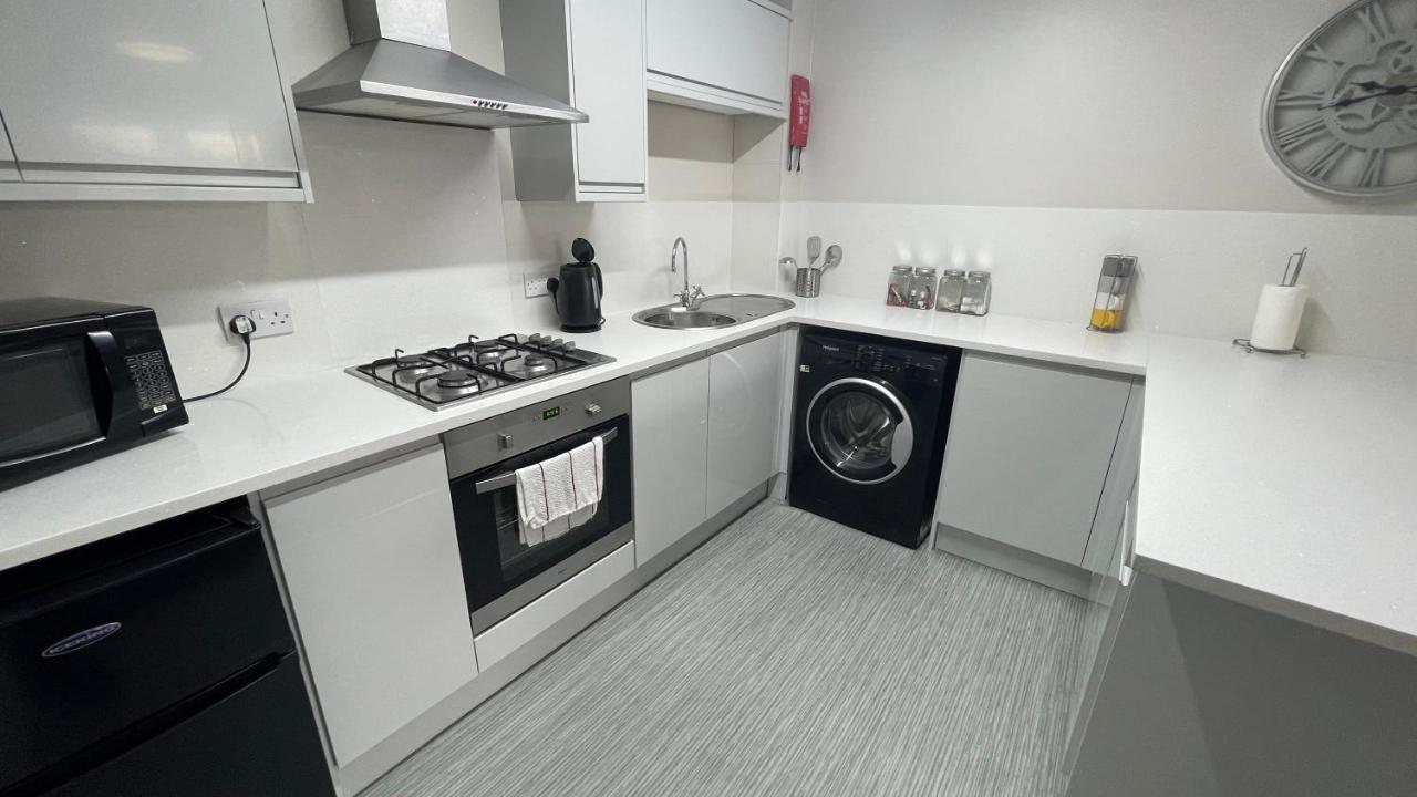 Mays Apartments - 102 Mill Street, Free Parking, 2 Minute Walk To Baltic Market And City Centre - Apartments Sleep 1-10 Guests Ліверпуль Екстер'єр фото