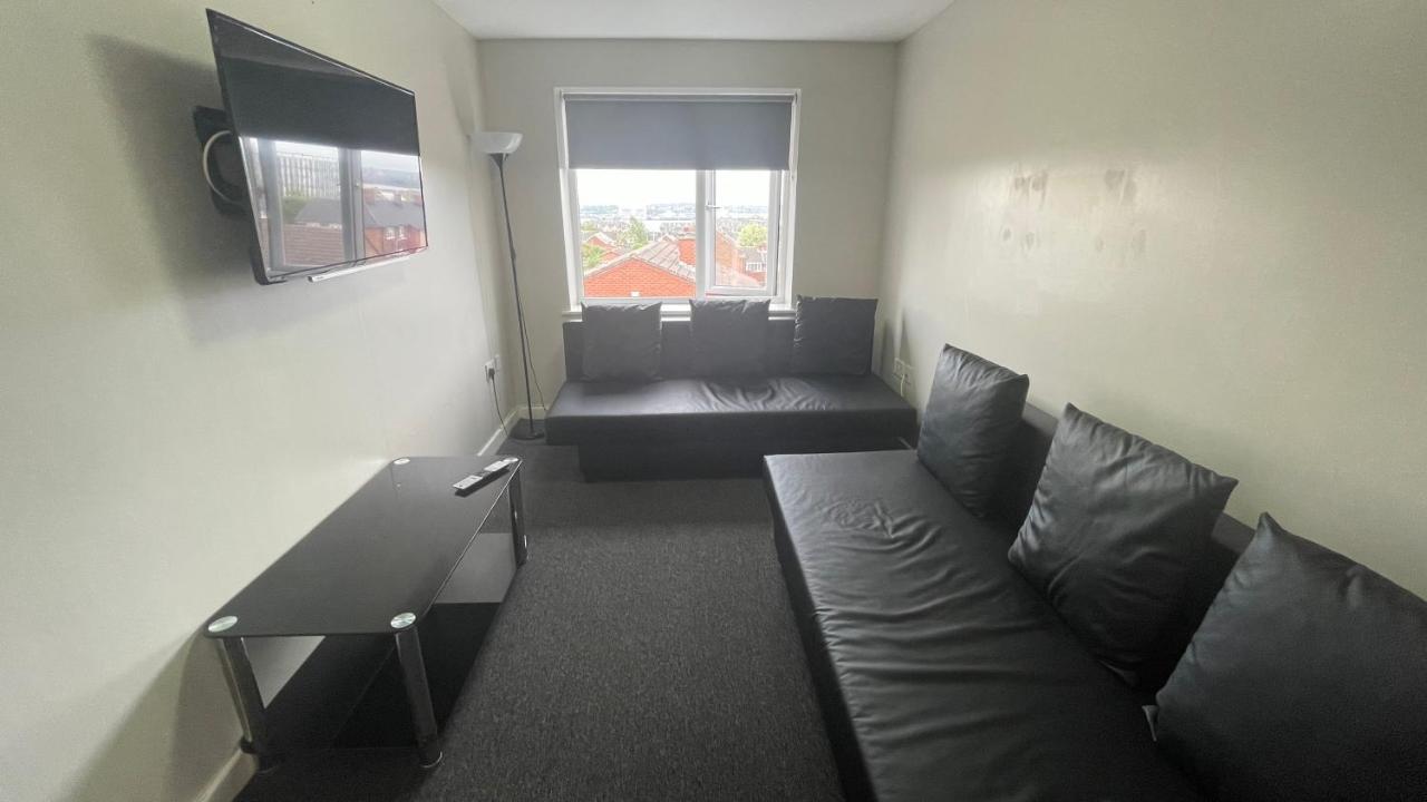 Mays Apartments - 102 Mill Street, Free Parking, 2 Minute Walk To Baltic Market And City Centre - Apartments Sleep 1-10 Guests Ліверпуль Екстер'єр фото